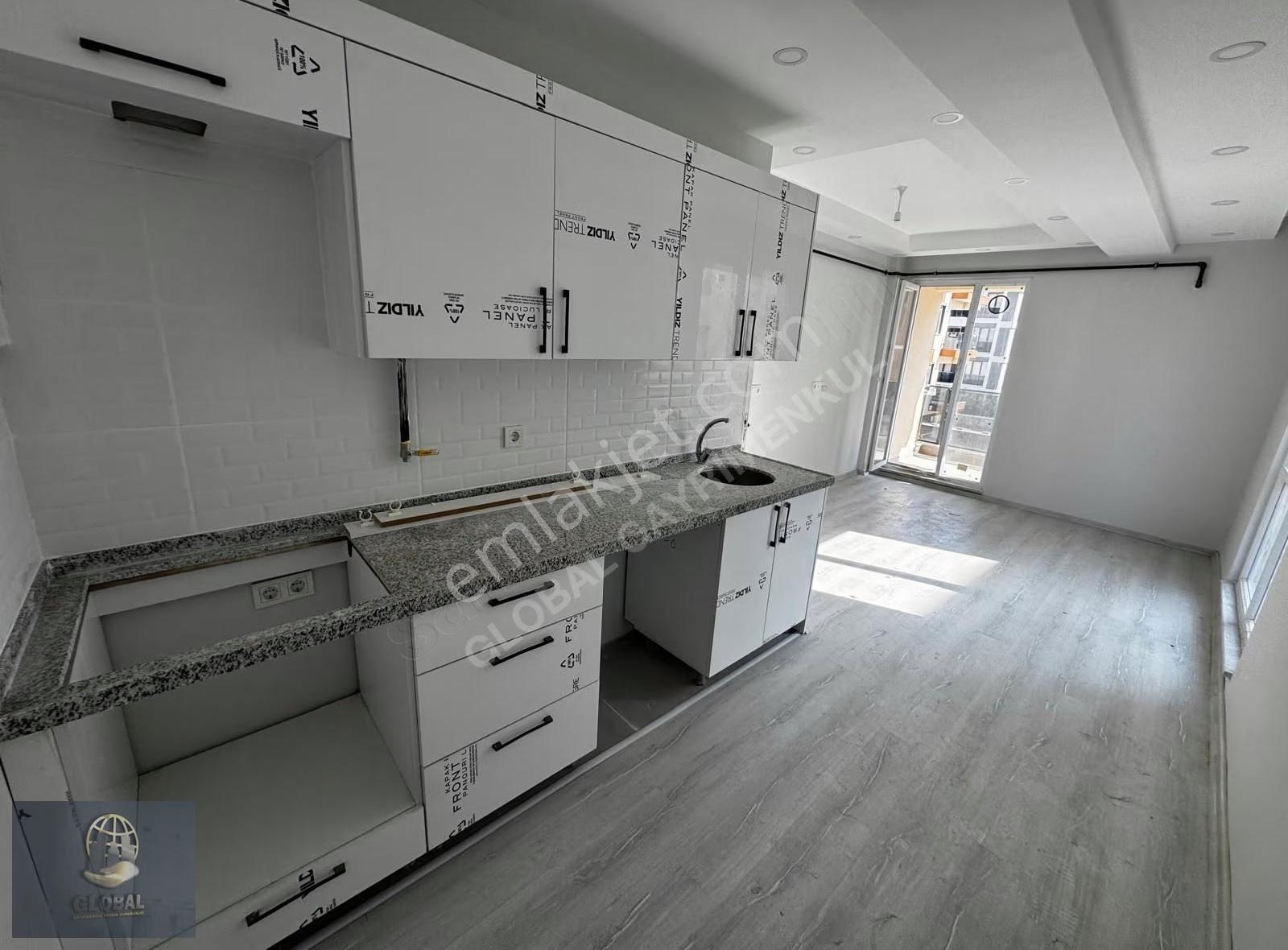 Çorlu Şeyhsinan Yatay Mimari Havuz ,kombi , Ankastre 1+1 Satılık