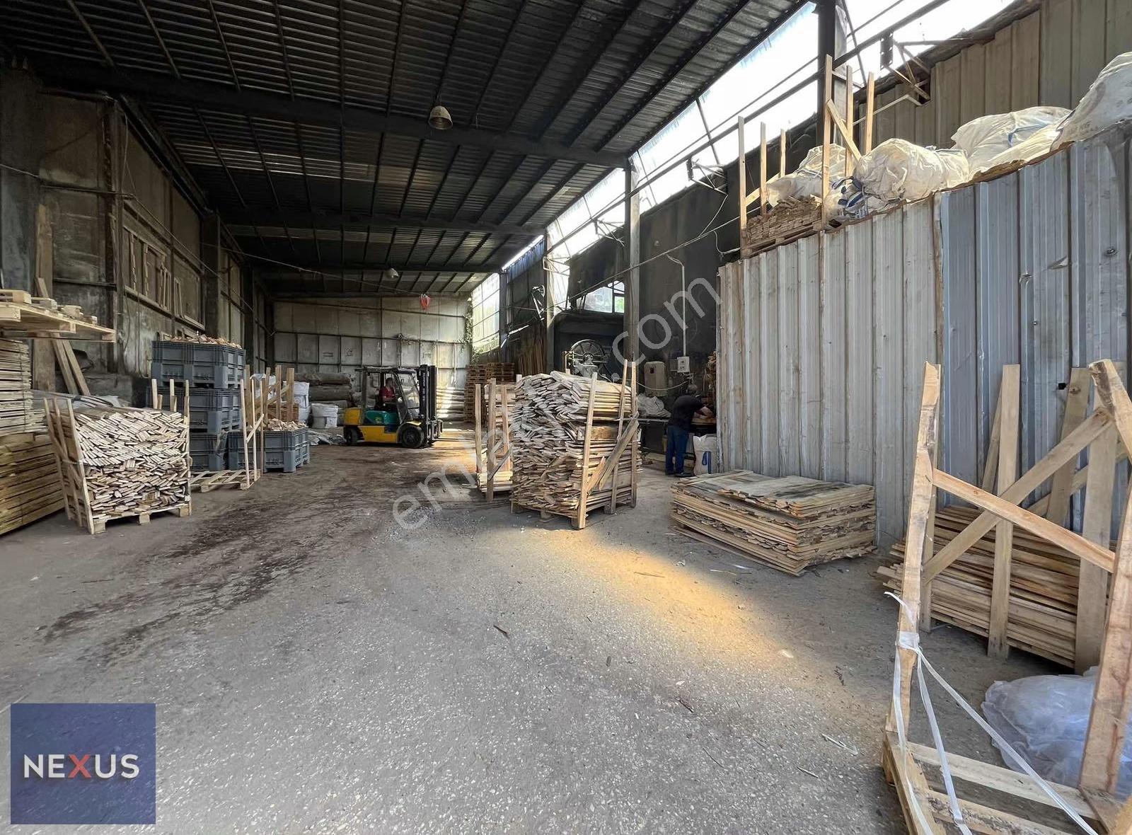 Sultanbeyli'de 700 M2 Düz Girişli Kiralık Depo - Görsel 3