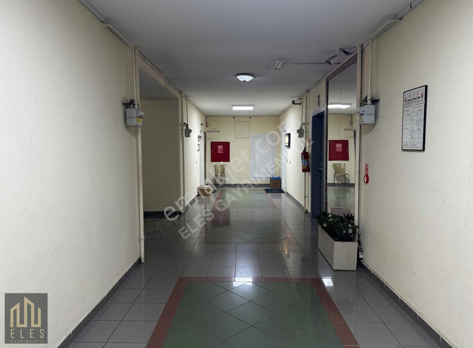 Ataşehir Gardenya Sitesi Nde, Oturmaya Hazır, Büyük 2 + 1 Daire - Görsel 15