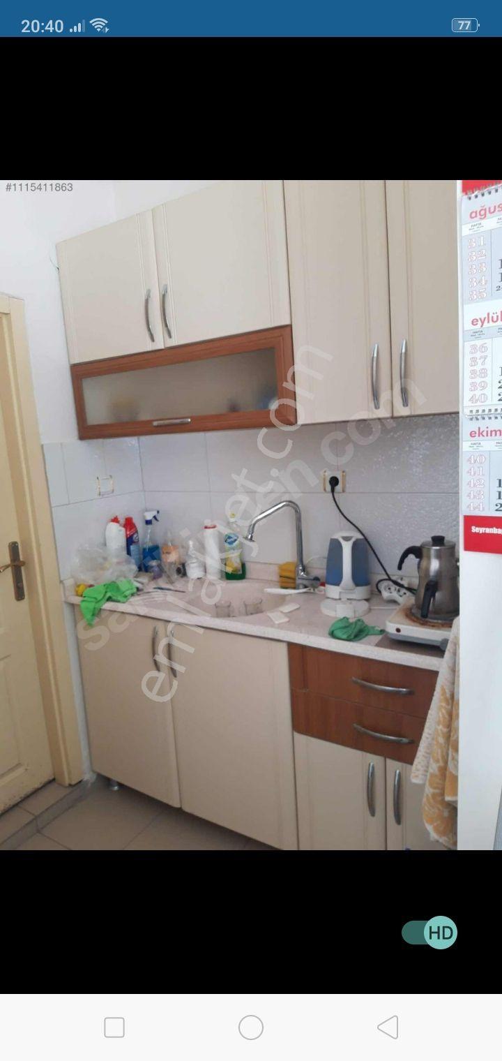 Ankara Kızılay Ve Kollej Metro Durağına Yakın Mesafede Depolo Bacası Var Cadde Üzeri - Görsel 12
