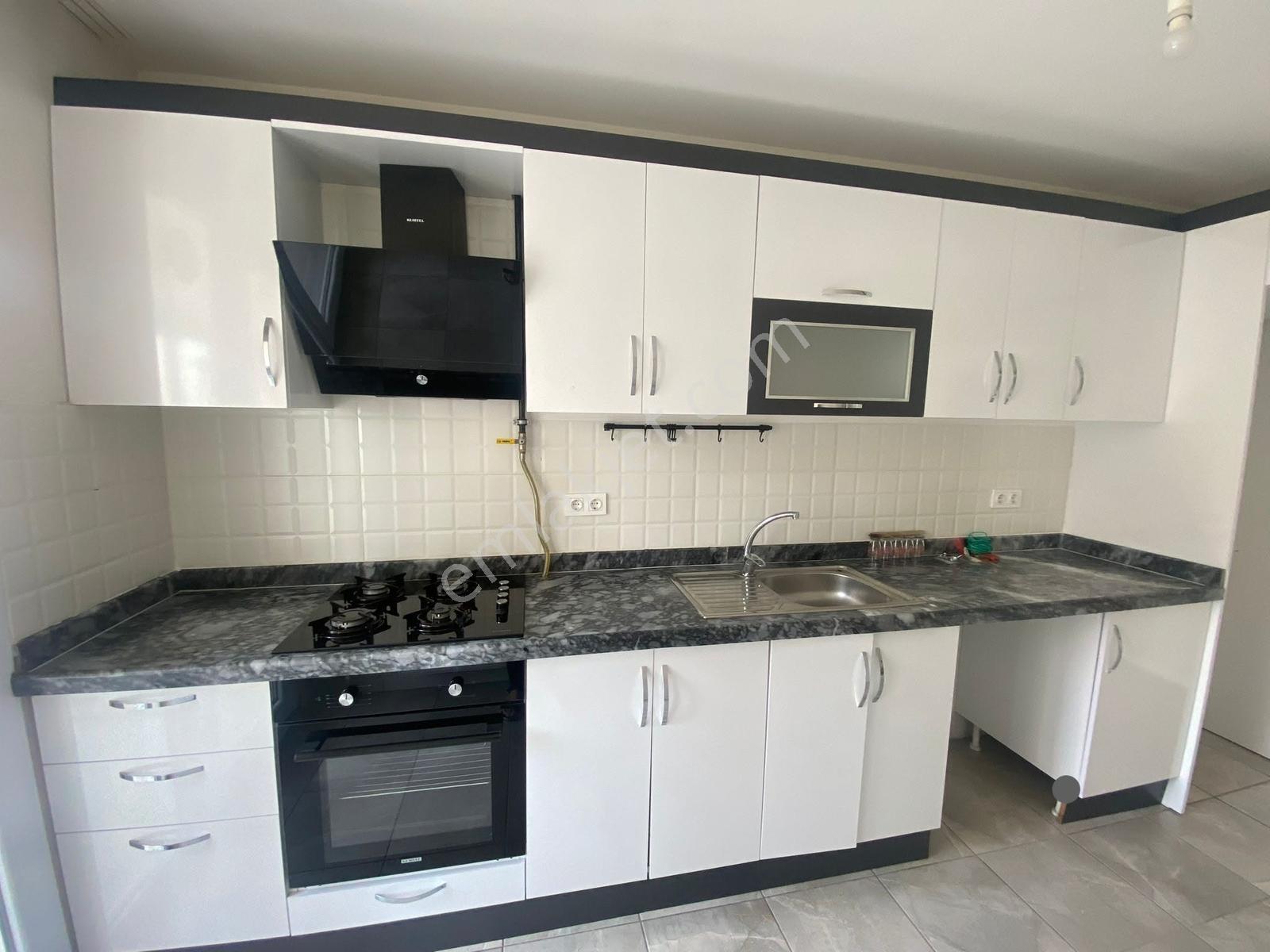 Semra Hanım Konaklarında Geniş 2+1 Ebeveyn Banyolu Kiralık Daire - Görsel 2