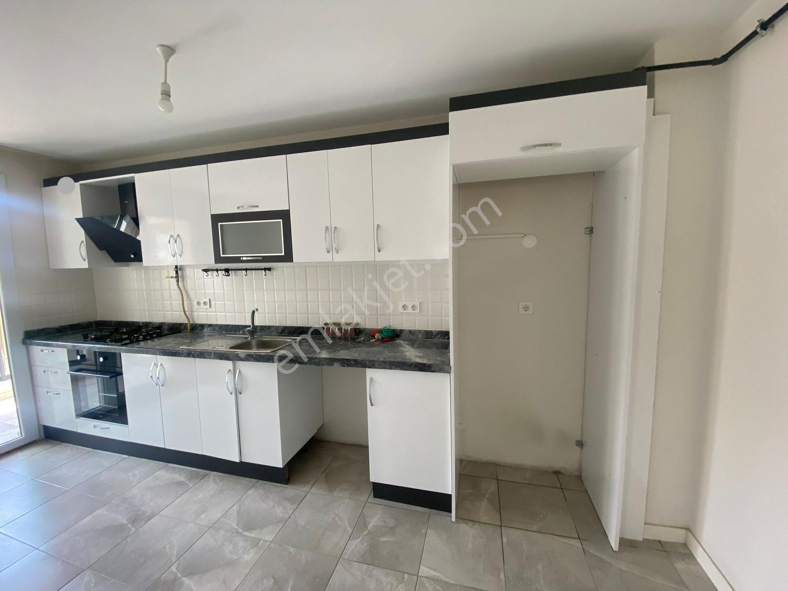 Semra Hanım Konaklarında Geniş 2+1 Ebeveyn Banyolu Kiralık Daire - Görsel 15