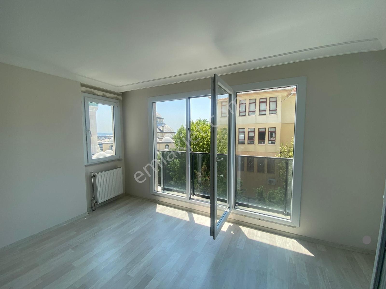 Semra Hanım Konaklarında Geniş 2+1 Ebeveyn Banyolu Kiralık Daire - Görsel 4