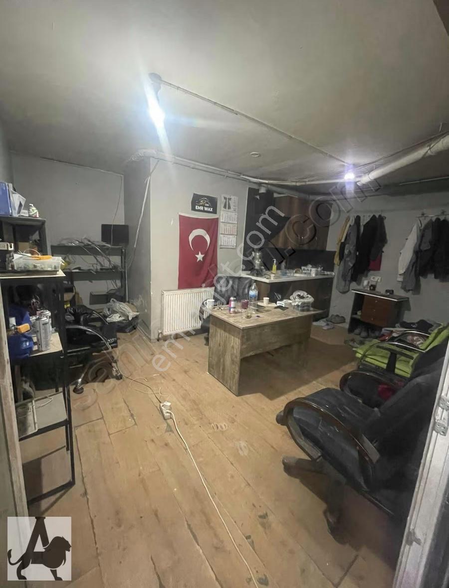 Arslan Emlak'tan Devren Caddede Oto Yıkama Kaporta Servisi - Görsel 10