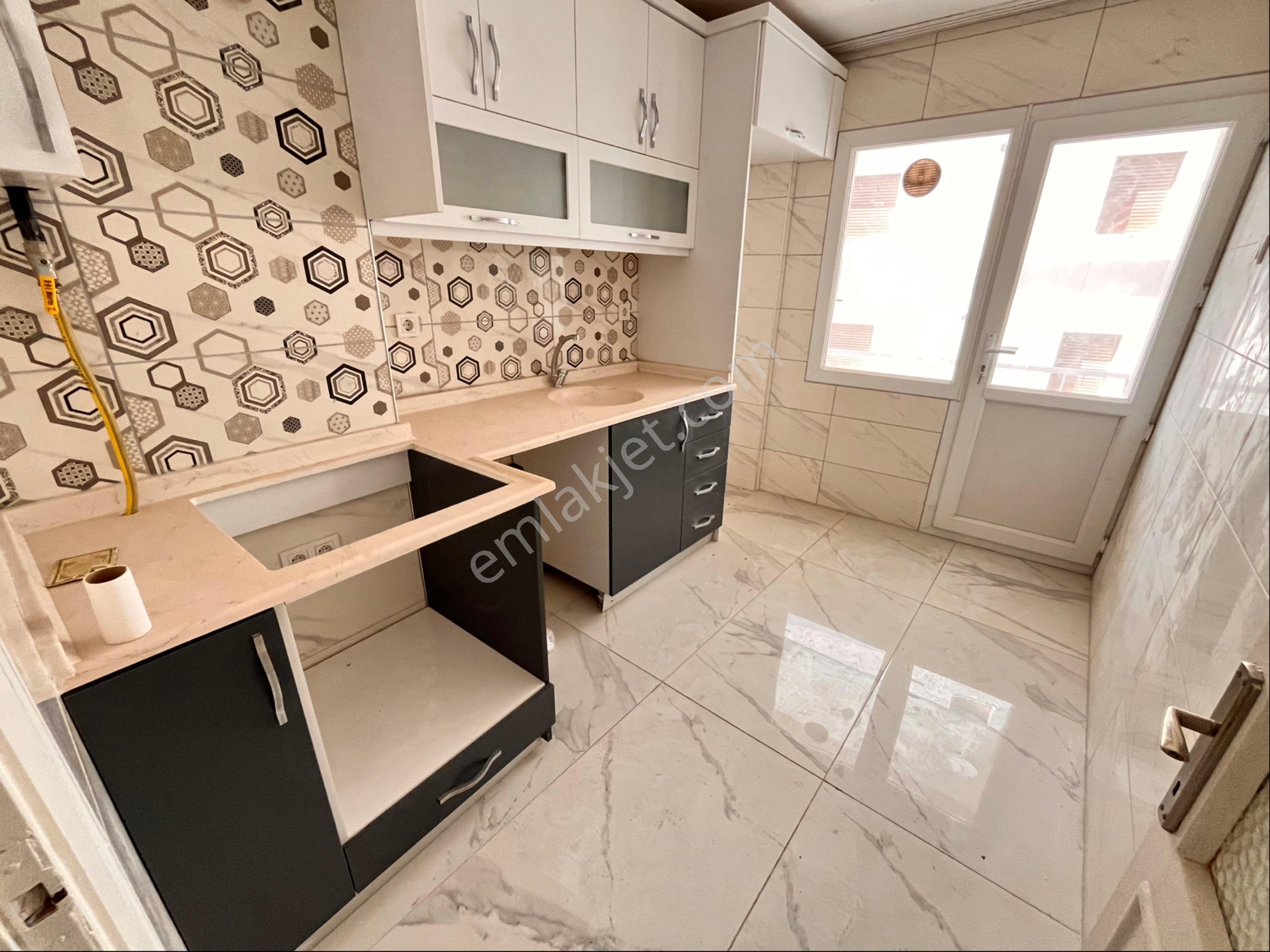 İnönü Cadde Yakını 95kahvesi Sokağında 3+1 130m2 Arakat Temiz Bakımlı Daire - Görsel 6