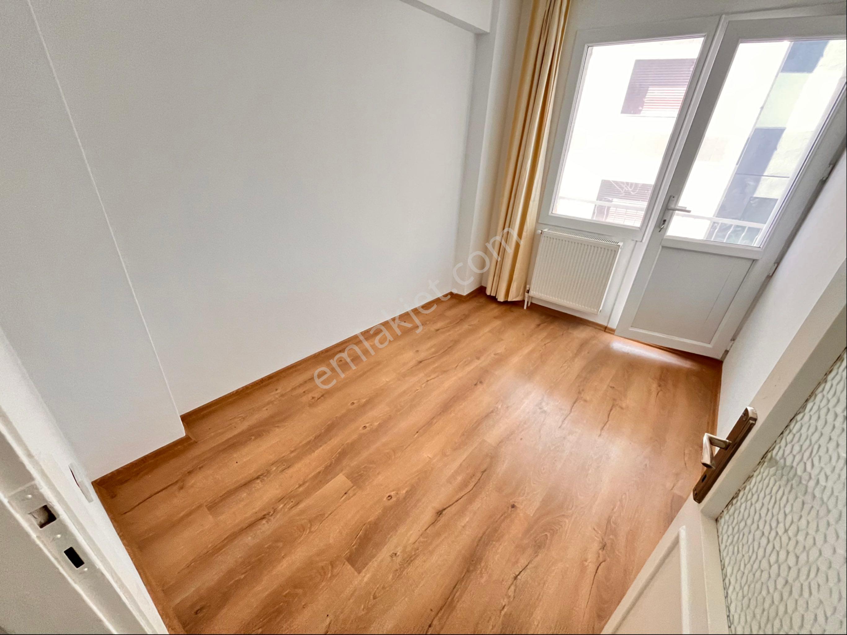 İnönü Cadde Yakını 95kahvesi Sokağında 3+1 130m2 Arakat Temiz Bakımlı Daire - Görsel 12