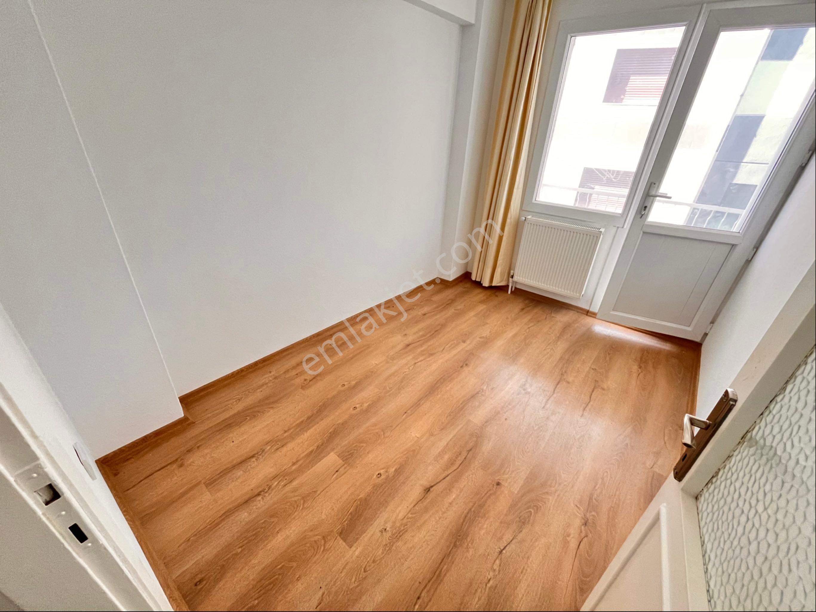 İnönü Cadde Yakını 95kahvesi Sokağında 3+1 130m2 Arakat Temiz Bakımlı Daire - Görsel 13