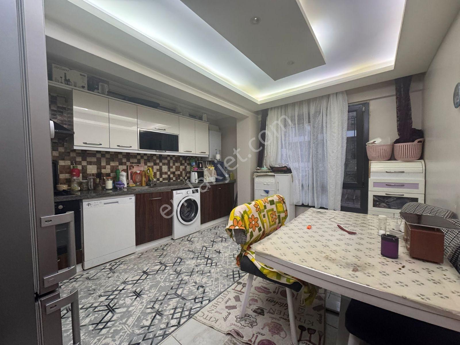 Rw Nest'ten Gültepe Giray Sk. Bakımlı 2+1 Satılık Daire - Görsel 11