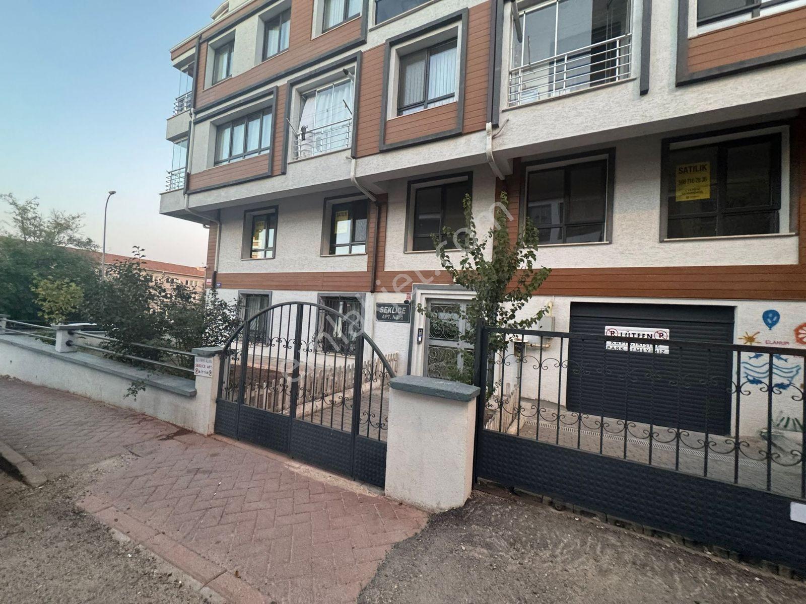 Rw Nest'ten Gültepe Giray Sk. Bakımlı 2+1 Satılık Daire - Görsel 2