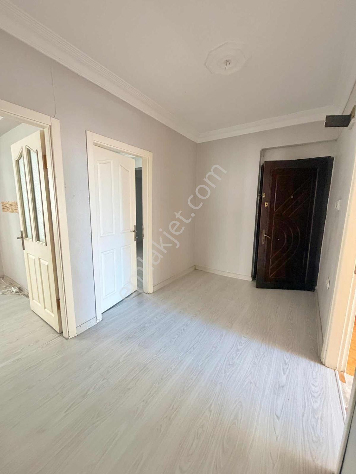 Familyadan Vialand Yakını 2+1 Balkonlu 90m2 Yüksek Giriş Daire - Görsel 11