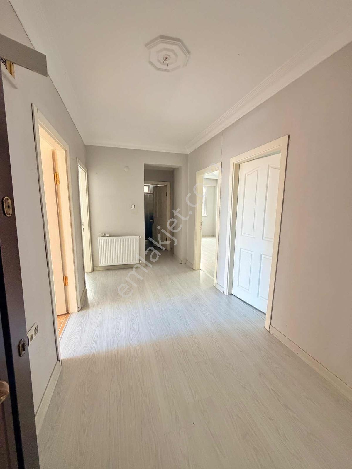 Familyadan Vialand Yakını 2+1 Balkonlu 90m2 Yüksek Giriş Daire - Görsel 22