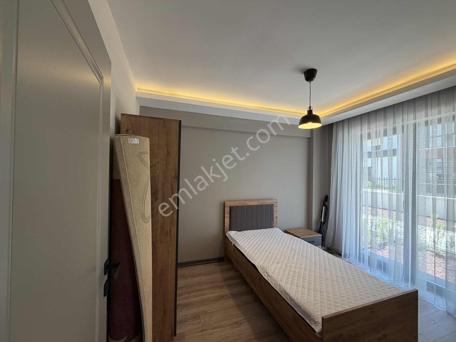 İncek'te Site İçi Kapalı Otoparklı Sıfır Eşyalı Kiralık 2+1 - Görsel 9