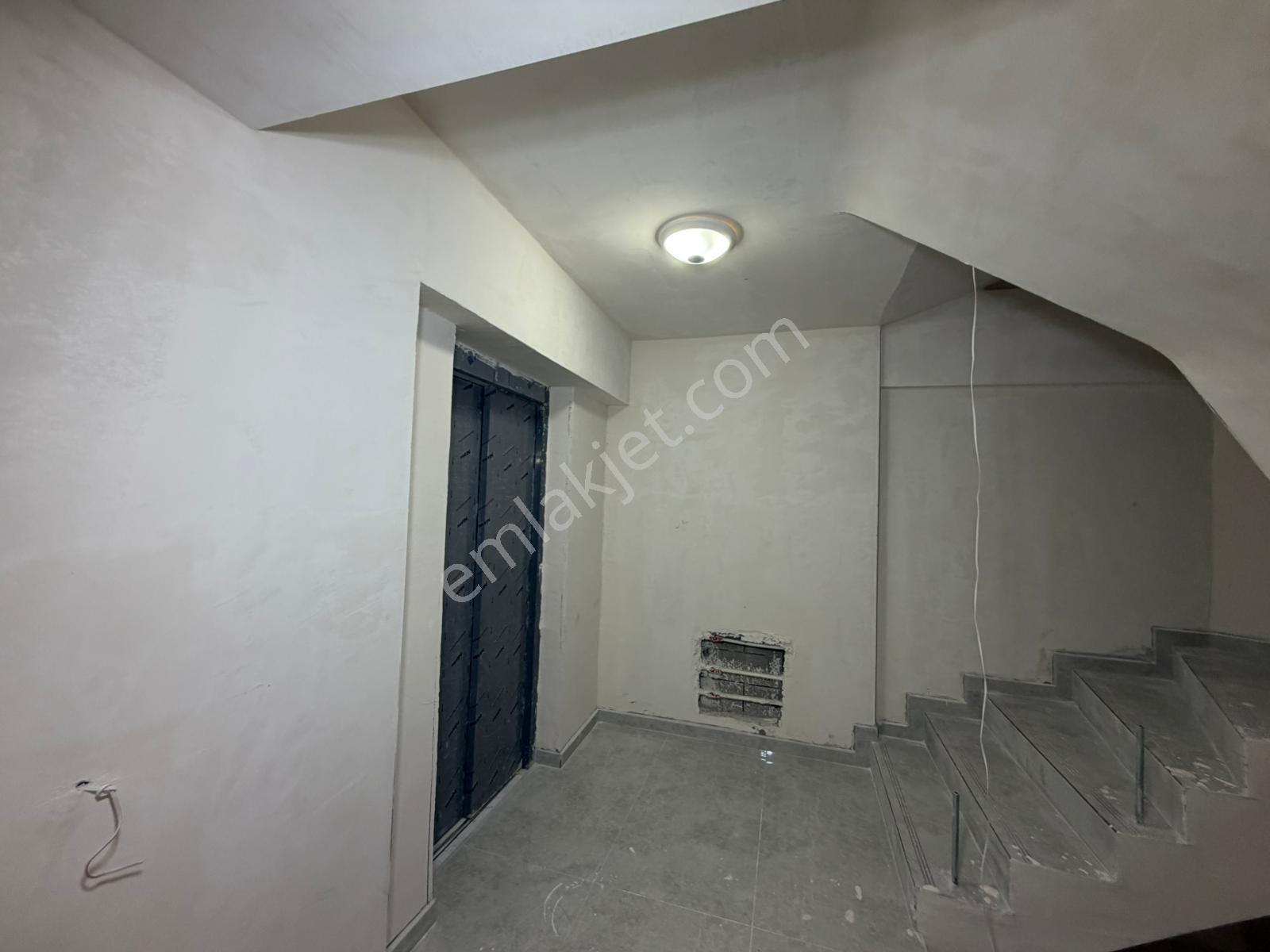Delta Premium Gayrimenkul'den Aksu Mahallesi Satılık 1+1 Daire!! - Görsel 3