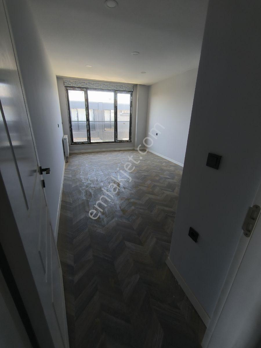 Kiralık Muhteşem Kullanımlı Havuzlu - Görsel 7