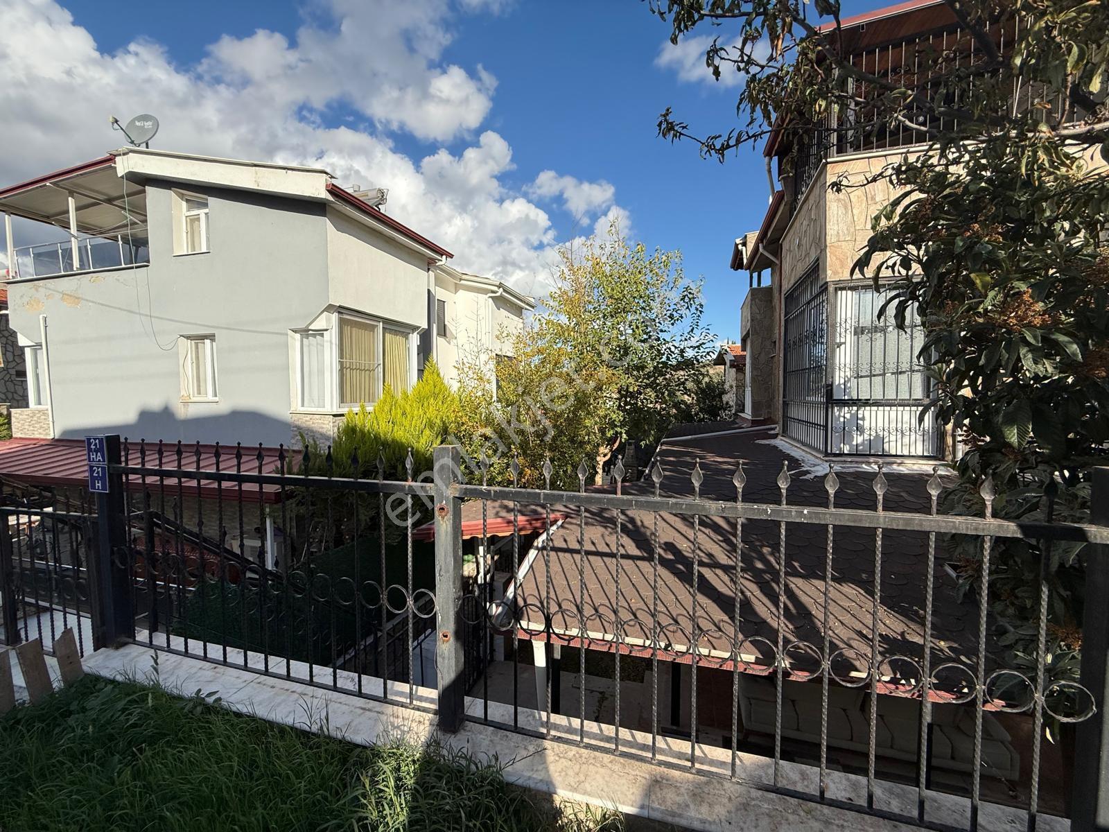 Kuşadası Davutlar Merkeze Yakın 3+1 Daire Fiyatina Tribleks Yazlık - Görsel 7