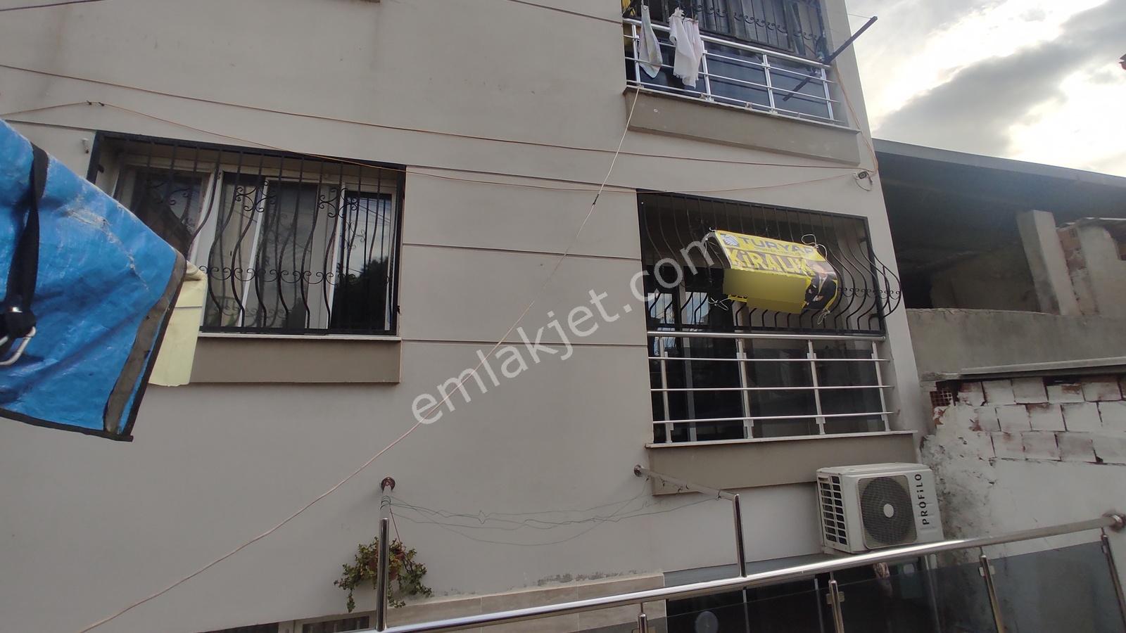 Karabağlar Uğur Mumcu Mh Balkonlu Kiralık Geniş 1+1 - Görsel 5