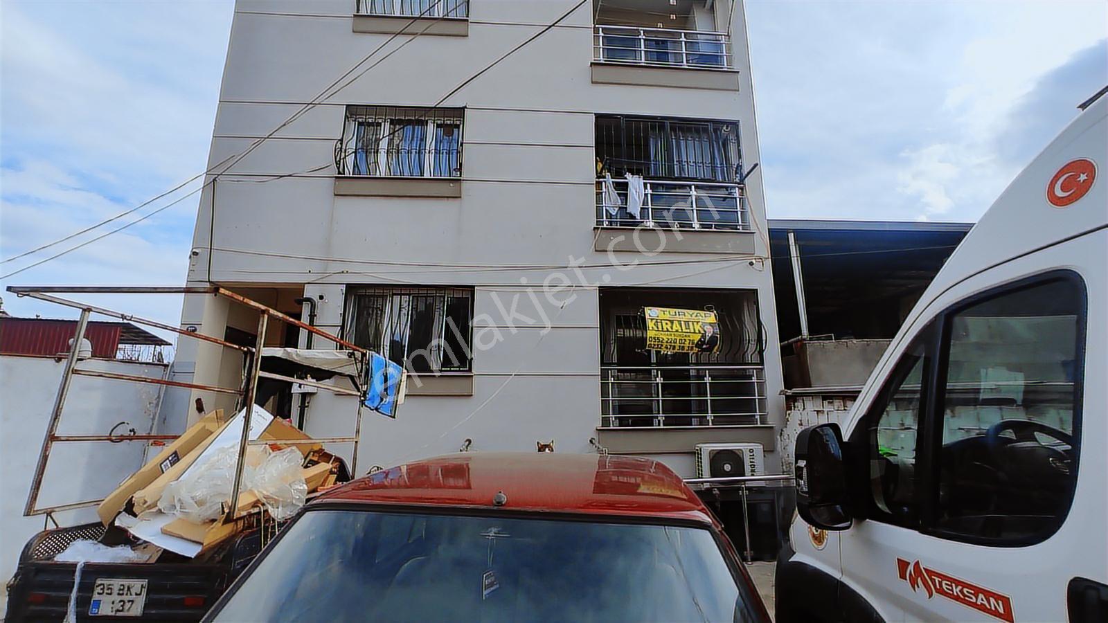Karabağlar Uğur Mumcu Mh Balkonlu Kiralık Geniş 1+1 - Görsel 21