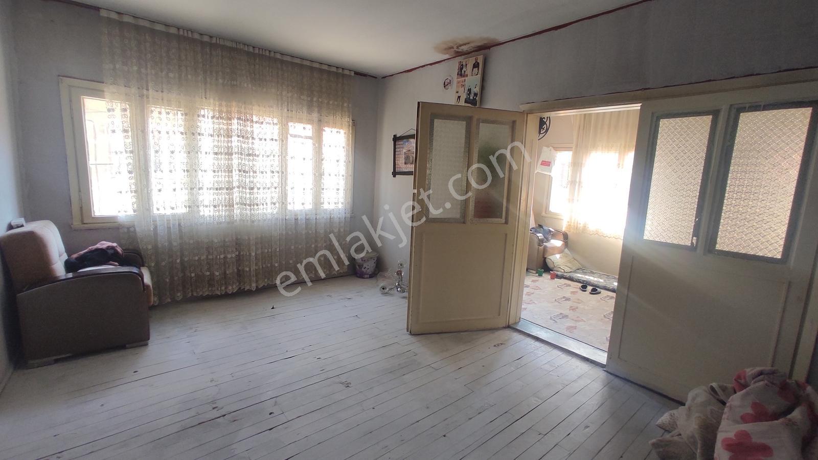 Yenidoğan Mh.de Kiracılı Müstakil 3 Adet Daire Tek Binada - Görsel 18