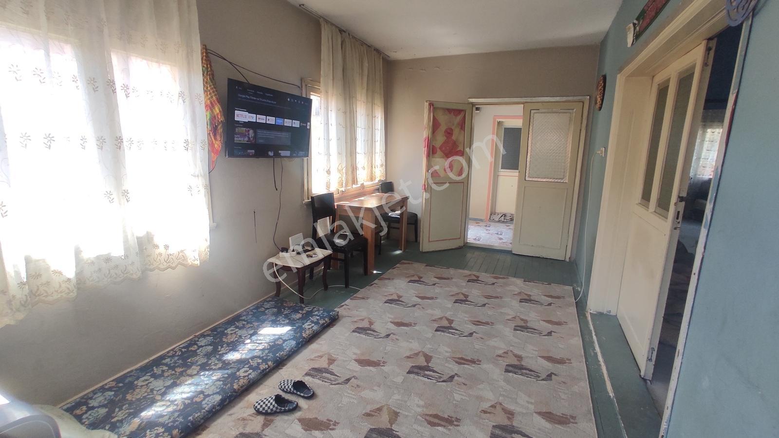 Yenidoğan Mh.de Kiracılı Müstakil 3 Adet Daire Tek Binada - Görsel 12