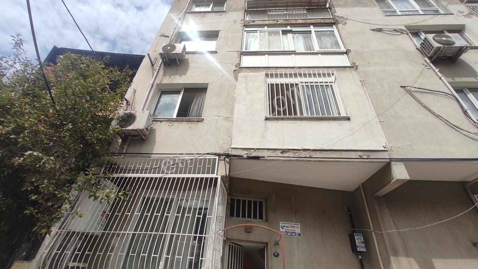 Gültepe'de 125 M2 2 Oda 1 Salon 3 Balkon Bakımlı Daire - Görsel 17
