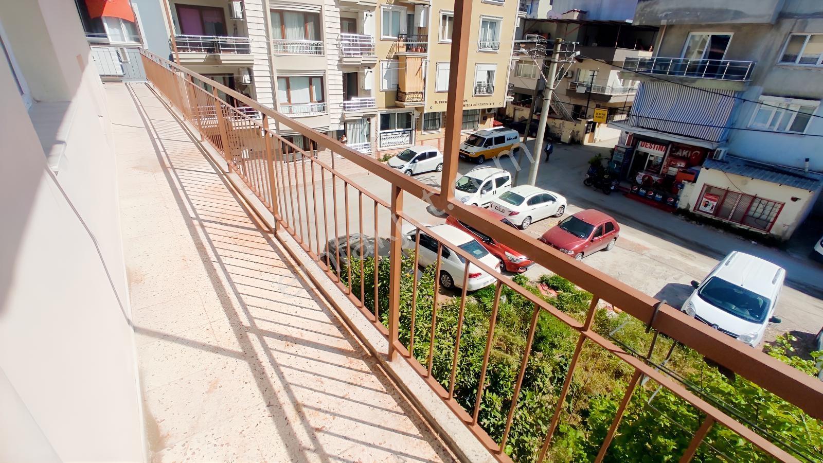 Bazı Mülkleri Sadece Adresi Satar; Buca Üçkuyular 3+1 Daire - Görsel 21