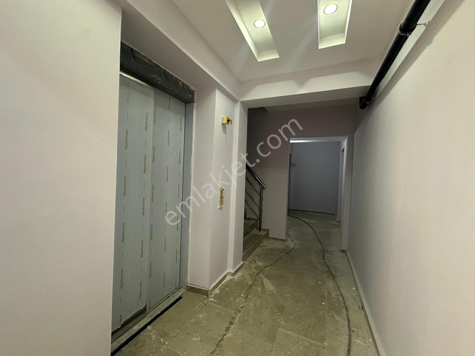 Buca Yaylacık Ünv. Bölgesinde 2+1 Sıfır Daire - Görsel 11