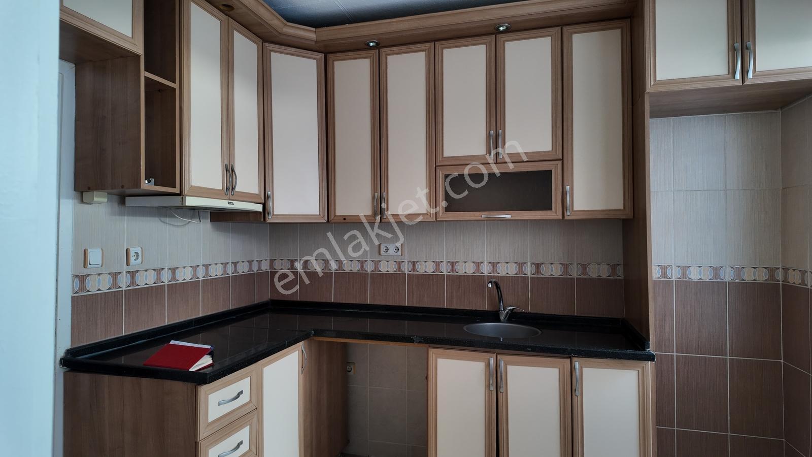 Ufuk Mh. Meydana Bakan Çift Cephe Cam Balkonlu Kiralık Daire - Görsel 22