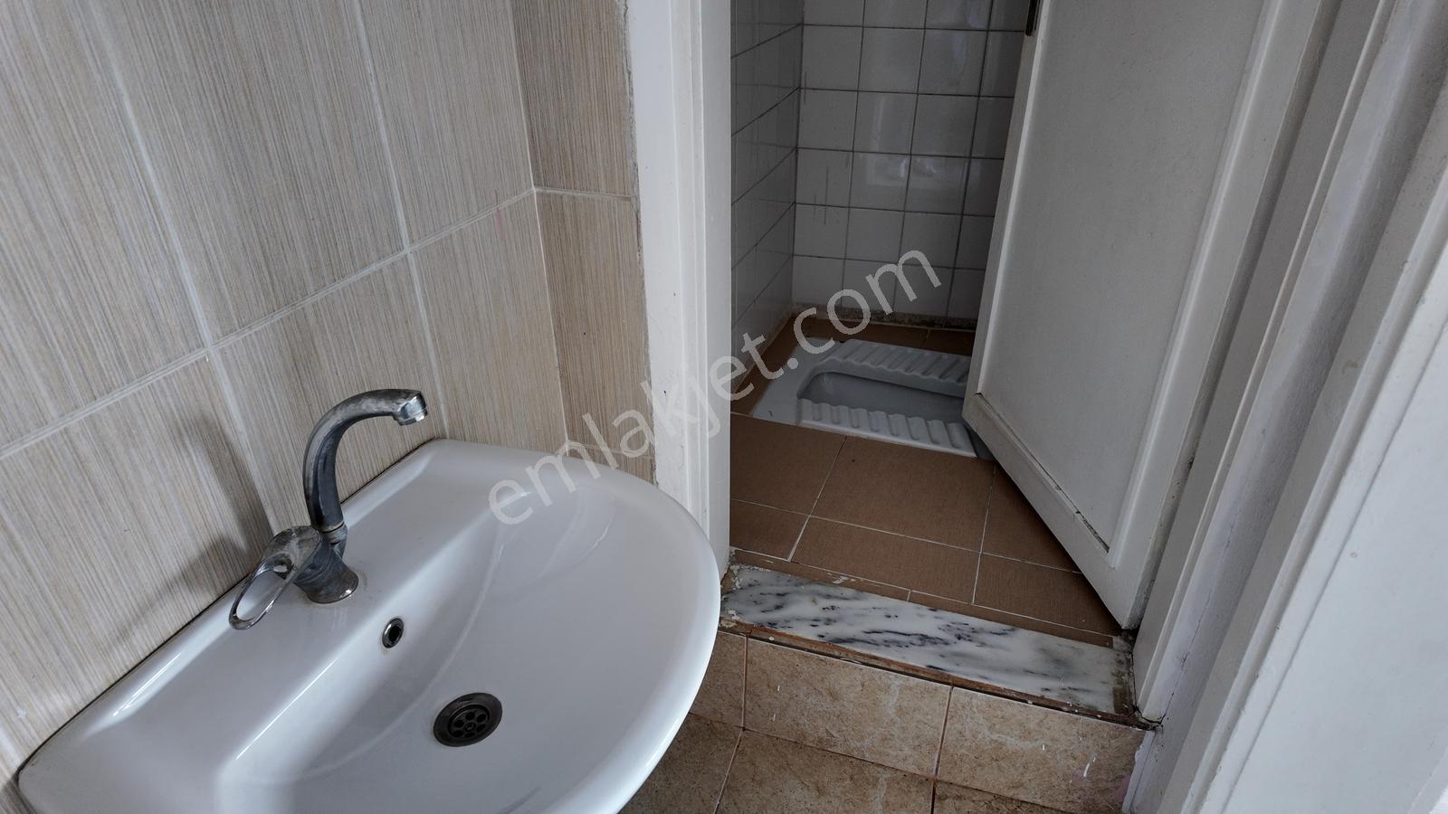 Ufuk Mh. Meydana Bakan Çift Cephe Cam Balkonlu Kiralık Daire - Görsel 18