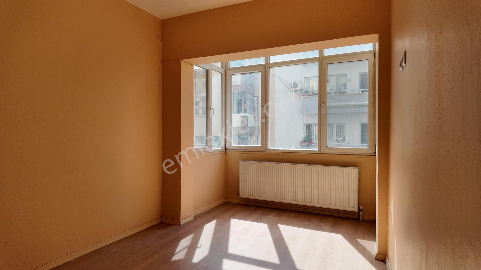 Laleli Mh. 1. Kat Geniş Kullanışlı 2 Oda 1 Salon Kapalı Mutfak - Görsel 14