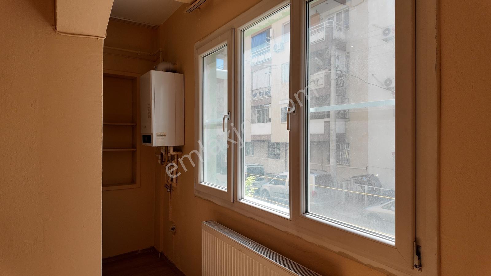 Laleli Mh. 1. Kat Geniş Kullanışlı 2 Oda 1 Salon Kapalı Mutfak - Görsel 9