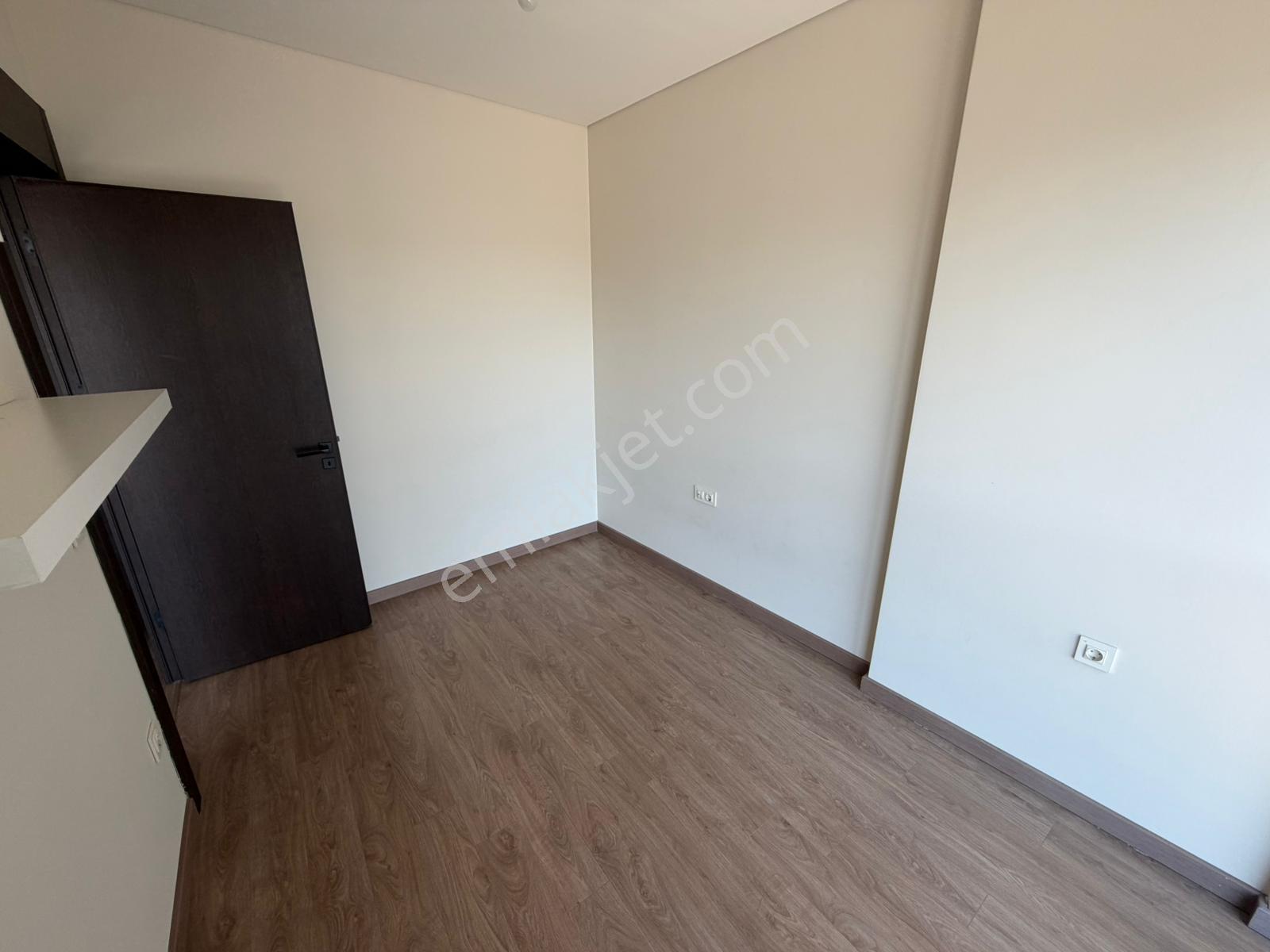 Nef 22 Ataköy E-5 Metro Yanı Prestijli Konum 1+1 Satılık Daire - Görsel 31