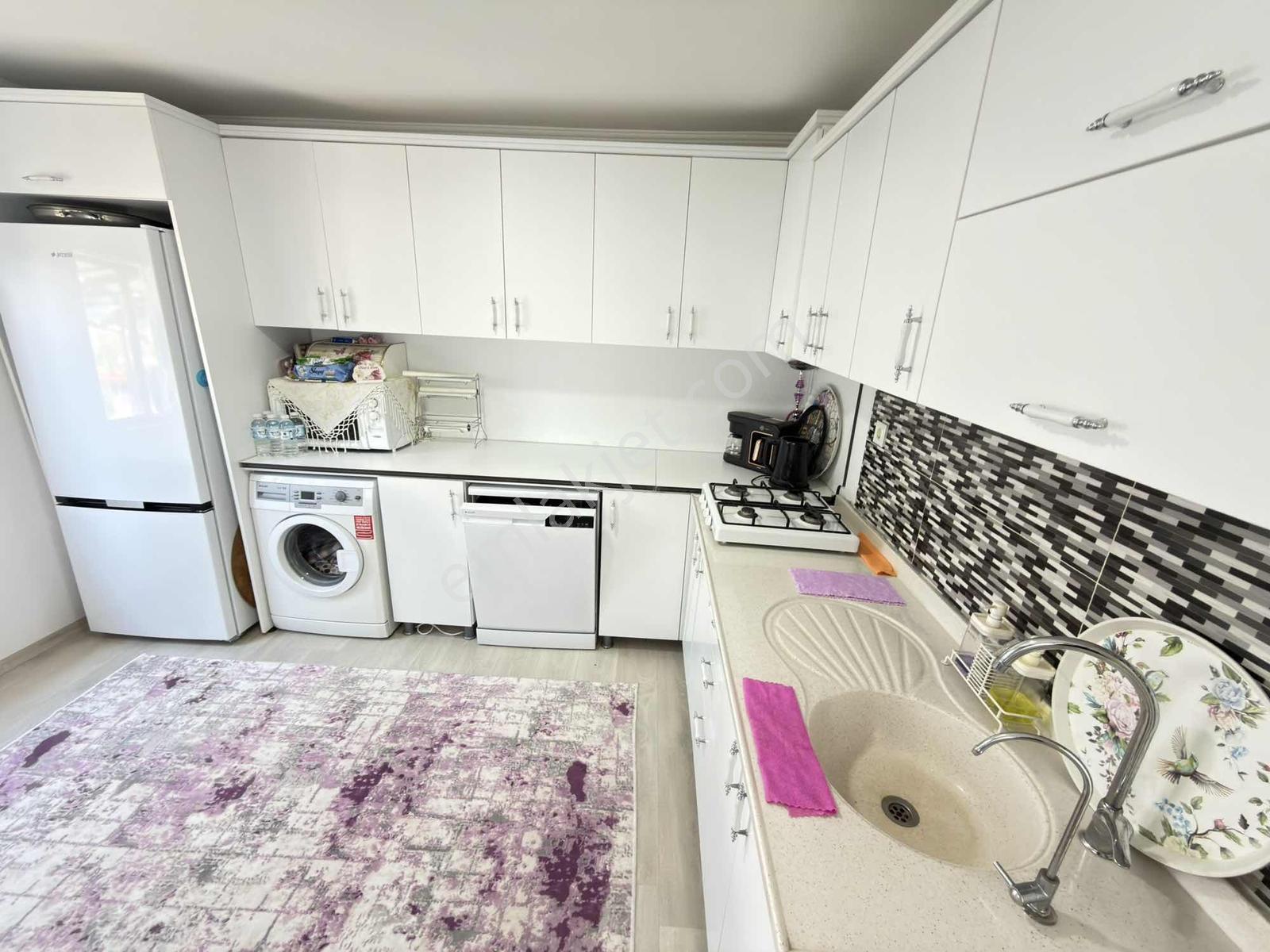 Oğulbey'den 24 Saat Güvenlikli Müstakil Havuzlu Site İçind 500m² - Görsel 4