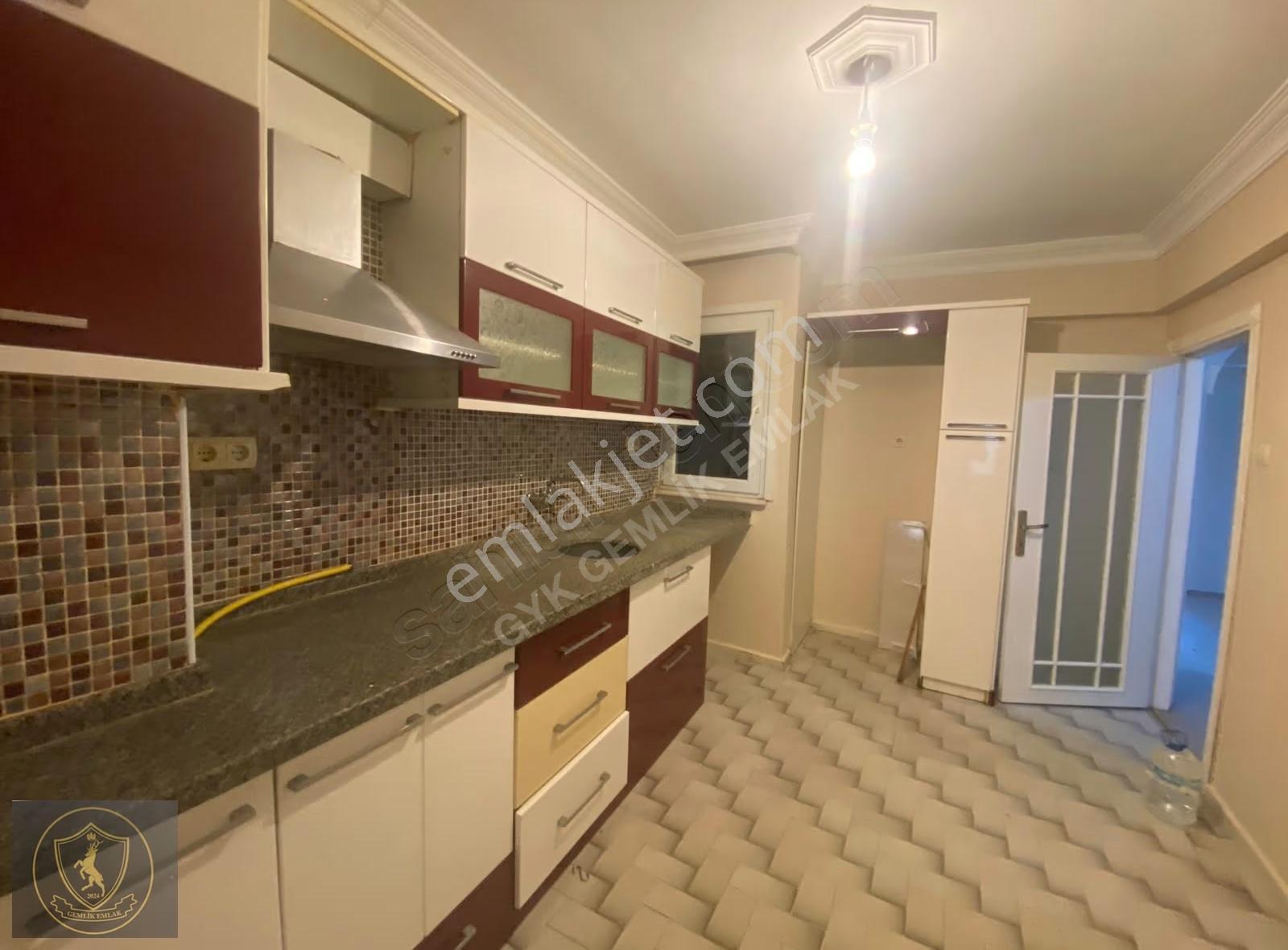 Gemlik Merkezde Satılık 3+1 Daire (ana Cadde Üzeri) - Görsel 16
