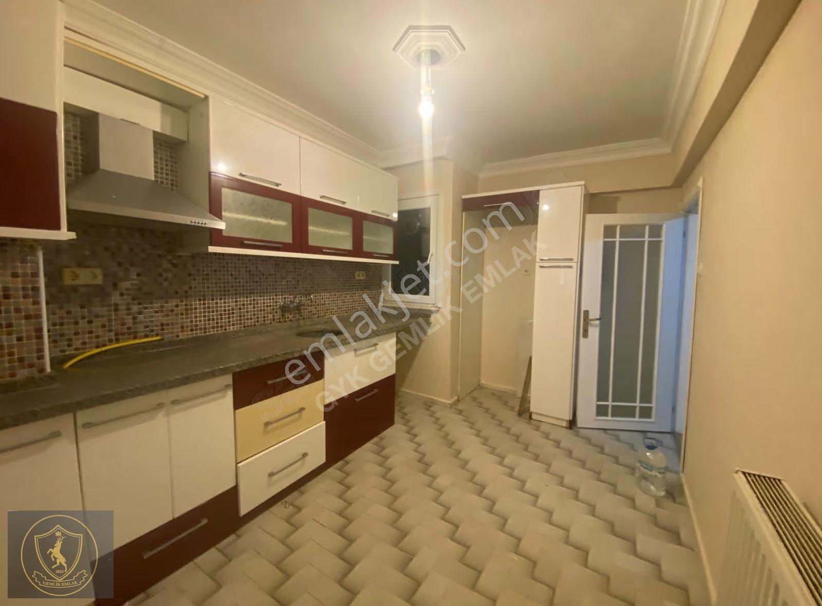 Gemlik Merkezde Satılık 3+1 Daire (ana Cadde Üzeri) - Görsel 14