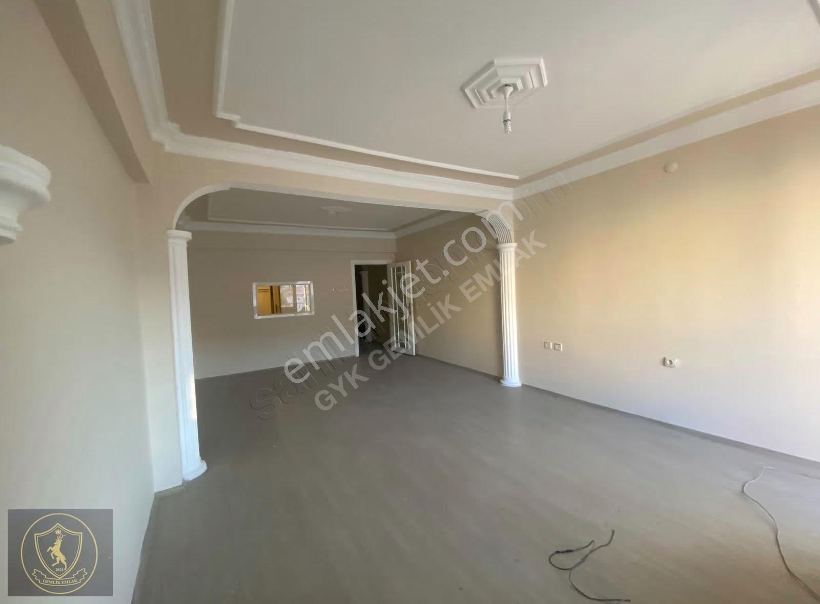 Gemlik Merkezde Satılık 3+1 Daire (ana Cadde Üzeri) - Görsel 32