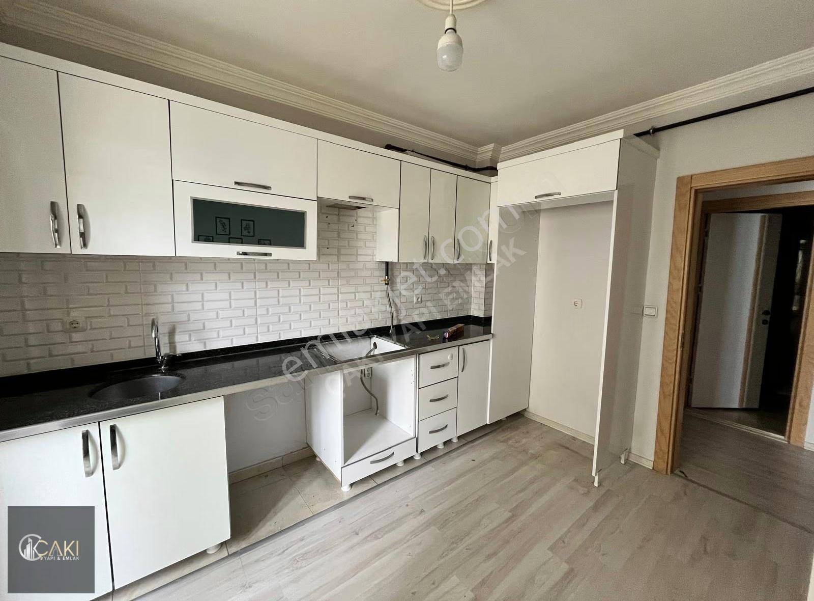 Çakı Yapı Emlaktan Hafiziye Mahallesinde Satılık 2+1 Daire - Görsel 24