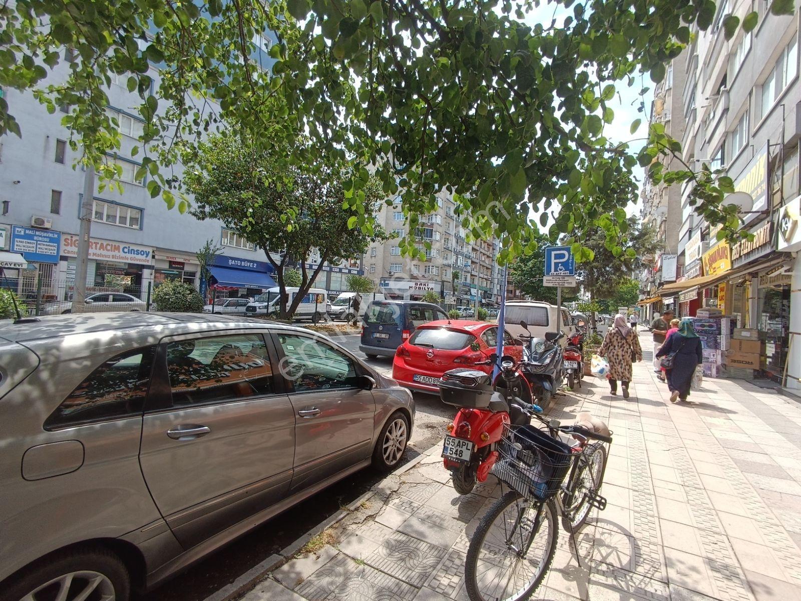 İlkadım Bulvar Üzerinde Kiralık İş Yeri Çok Amaçlı - Görsel 15