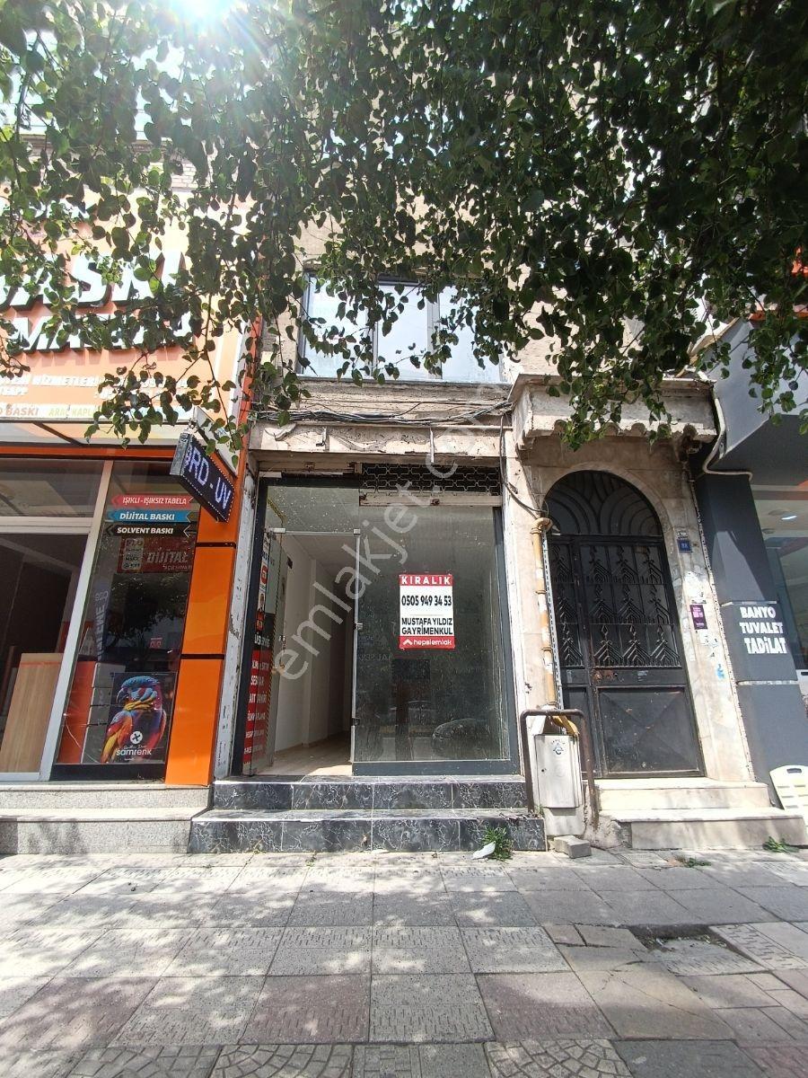 İlkadım Bulvar Üzerinde Kiralık İş Yeri Çok Amaçlı