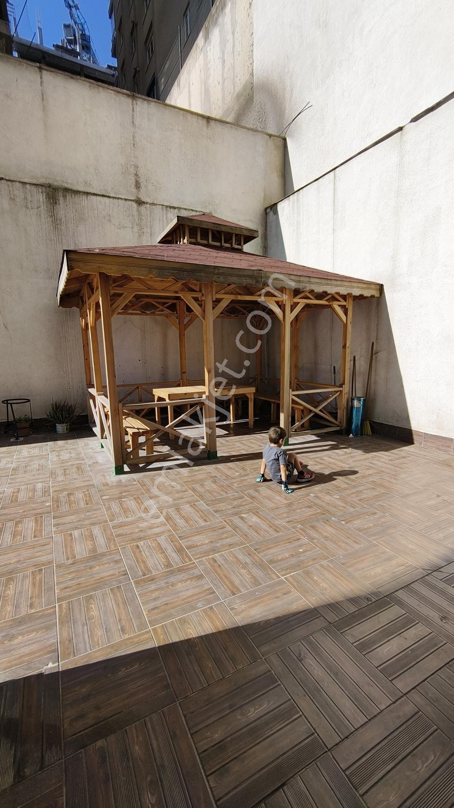 Ataşehir De Site İçinde Otaparklı Geniş Yüksek 2+1 Daire - Görsel 23