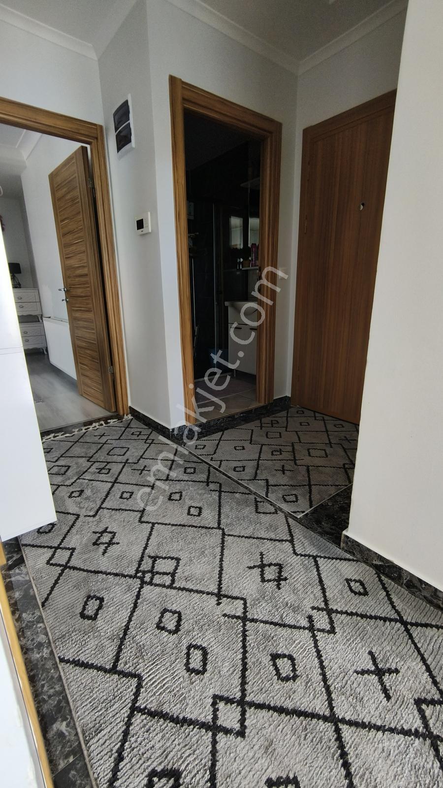 Ataşehir De Site İçinde Otaparklı Geniş Yüksek 2+1 Daire - Görsel 15