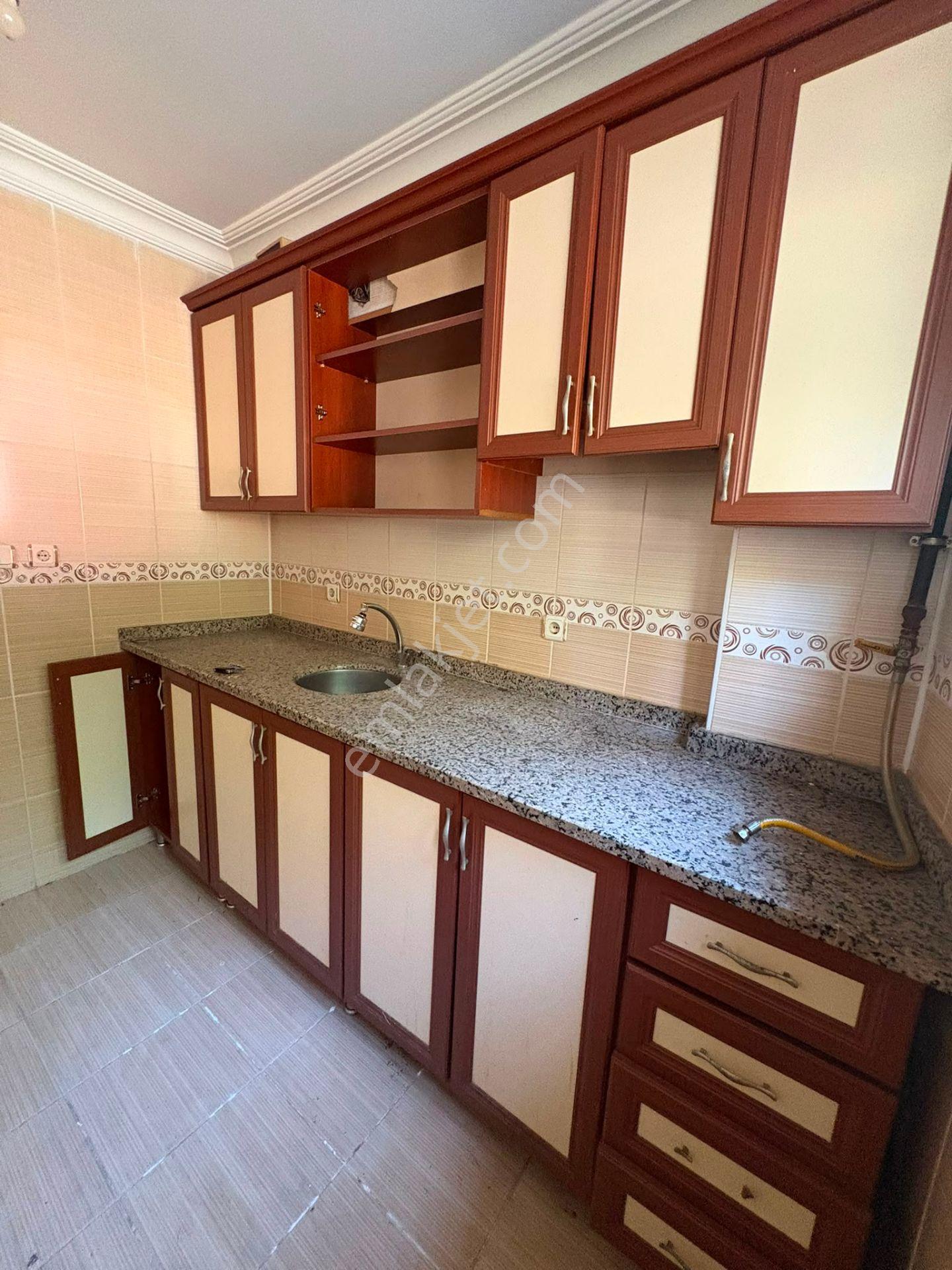 İletişim'den Eyüp Akşemsettin Bölge Parkı Karışısı Kiralık 2+1 Kot1 Uygun Fiyata Kiralık Daire - Görsel 9