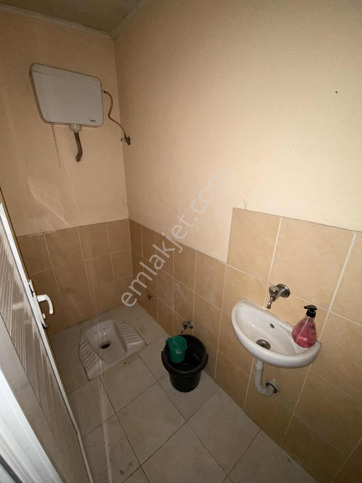 Buca Kozağaç Mahallesinde Satılık Köşe Dükkan - Görsel 4