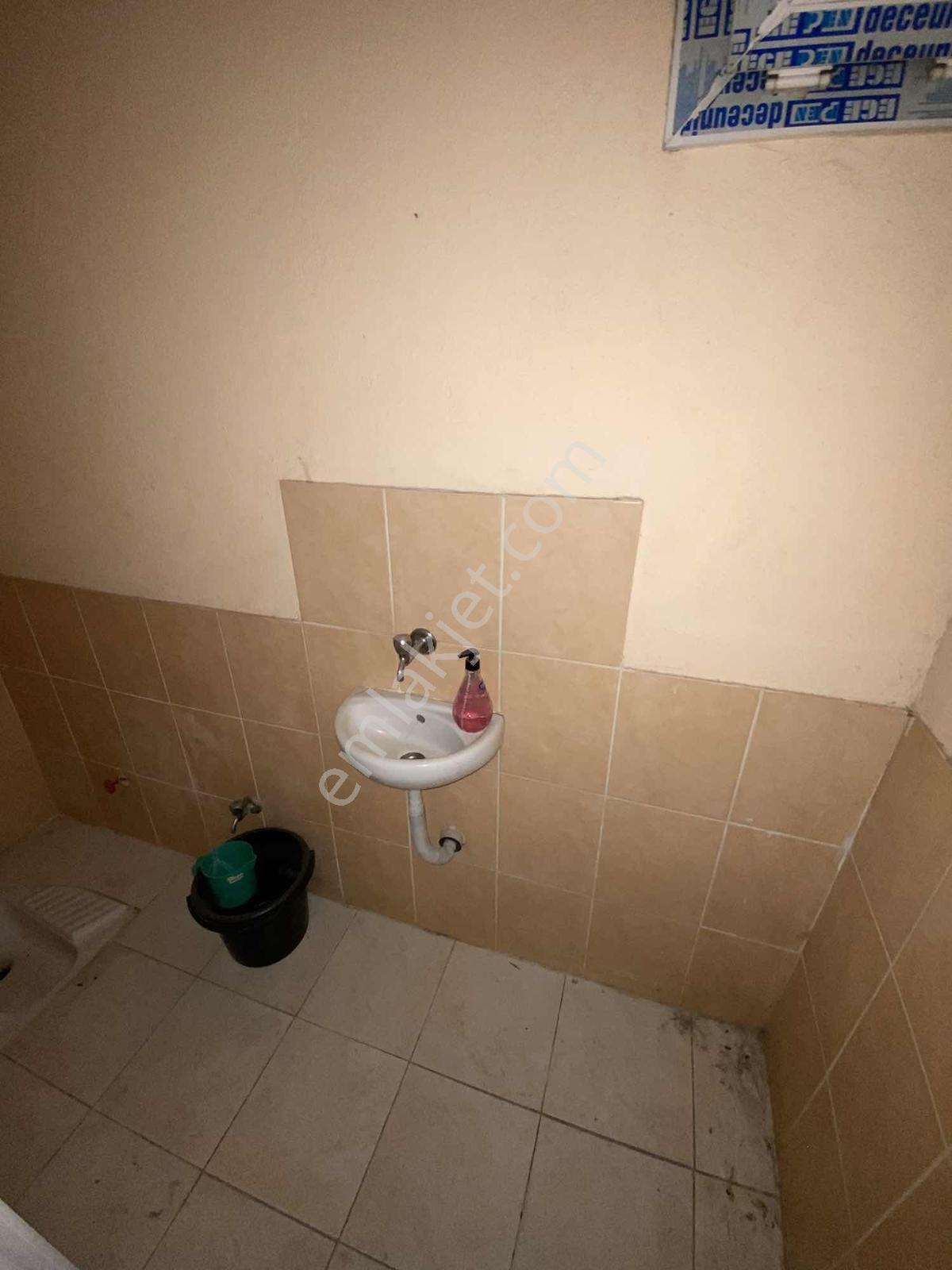 Buca Kozağaç Mahallesinde Satılık Köşe Dükkan - Görsel 5