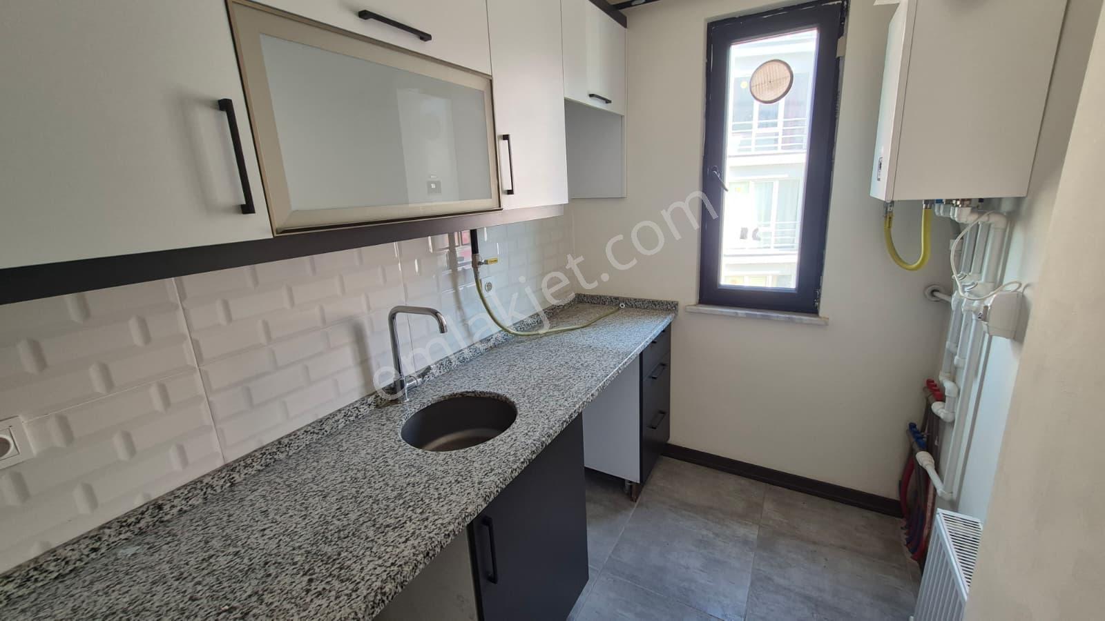 B&u Gayrimenkulden Atatürk Mh. Kiralık 2+0 Daire. - Görsel 10