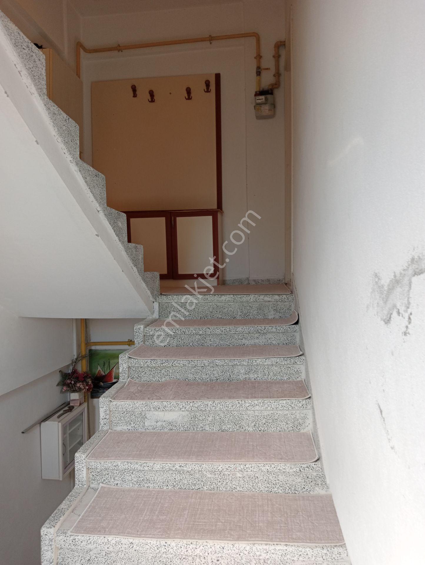 3 Katlı Aile Apartmanı - Görsel 12