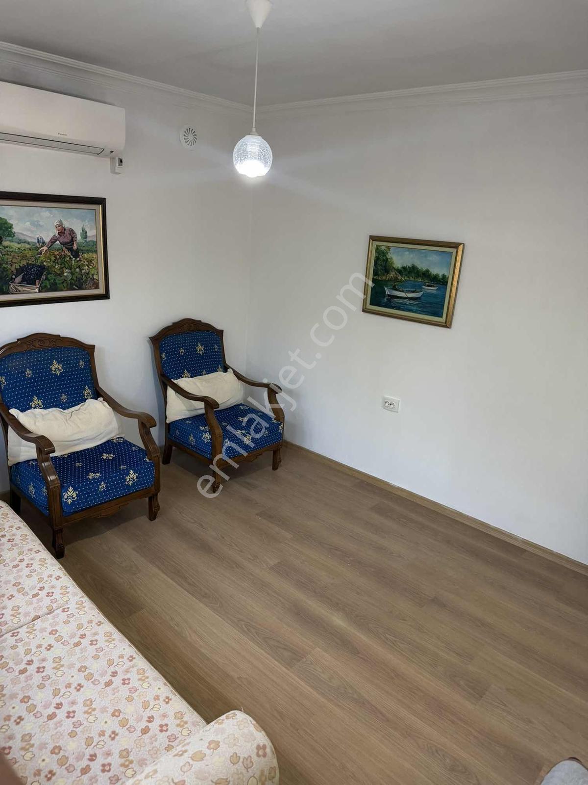Yalı'da Meyve Ağaçlarıyla Çevrili Eşyalı 2+1 Kiralık Ev - Görsel 14