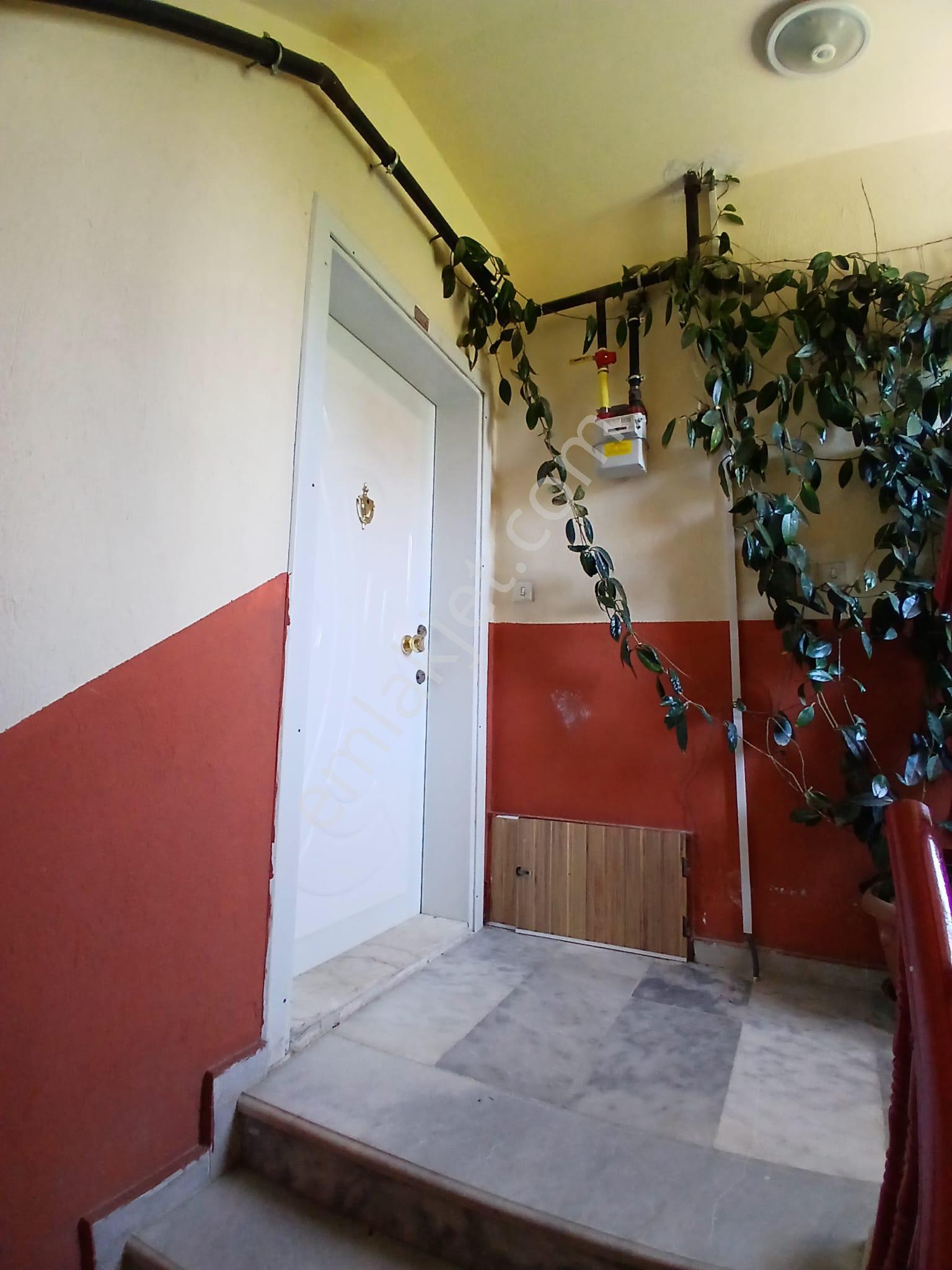 Akçay Emlak'tan Akşehir Çarşı Merkez Stadyum Yanında Bakımlı Kiralık 3+1 Daire - Görsel 32