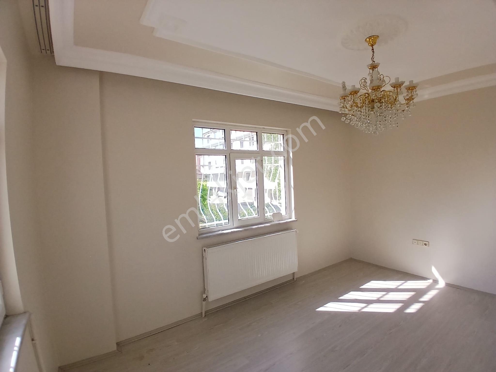Akçay Emlak'tan Akşehir Çarşı Merkez Stadyum Yanında Bakımlı Kiralık 3+1 Daire - Görsel 17
