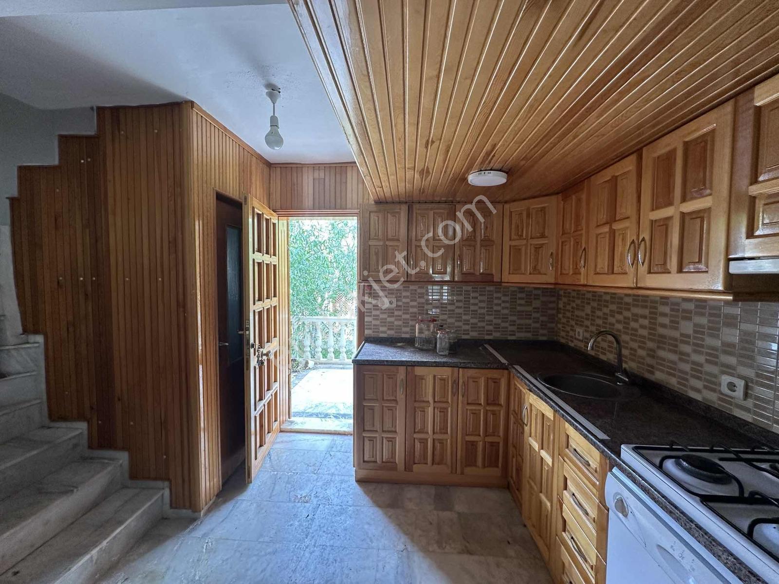 Msg'den Denize Yakın Seferihisar Meltemtur Sitesinde 3+1 Villa - Görsel 33
