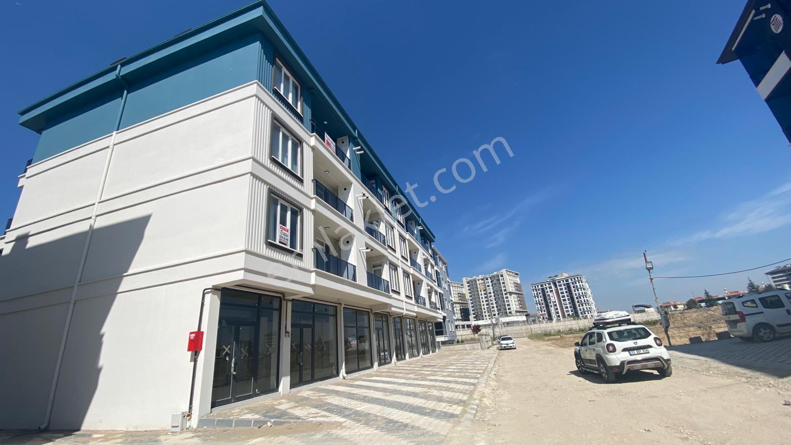 Afyon Özsu Emlak'tan Diş Hastanesi Arkası Eşyalı 1+1 Daireler - Görsel 18